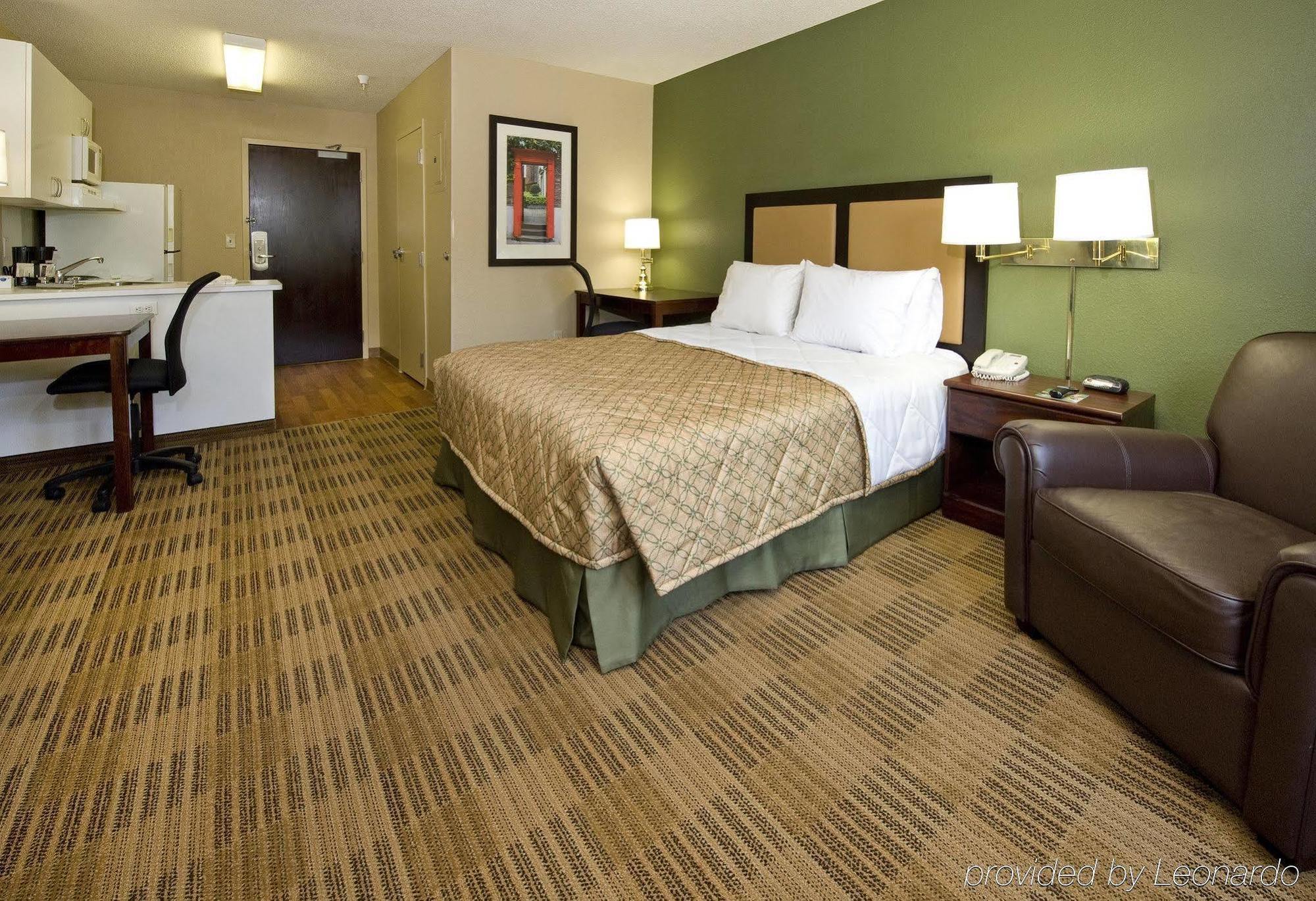 Extended Stay America Suites - Richmond - Hilltop Mall Exteriér fotografie